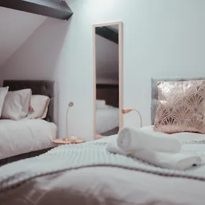 Bv Luxury Penthouse Conditioning House Apartment